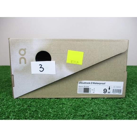 NEW On Cloudrock 2 Waterproof Boots Womens 9 Shoes Glacier Eclipse Trail Hiking - Picture 12 of 12